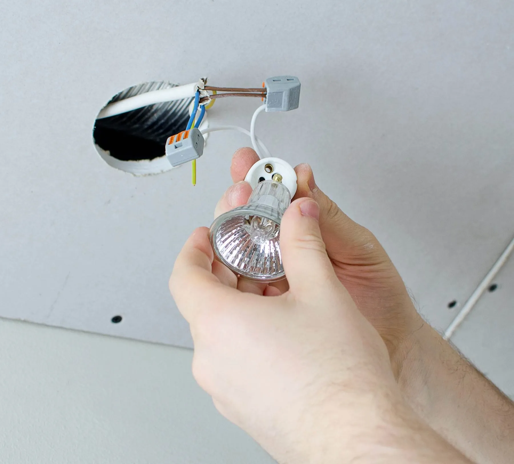 Electrical services in Dubai by Abdulla Carpentry EST