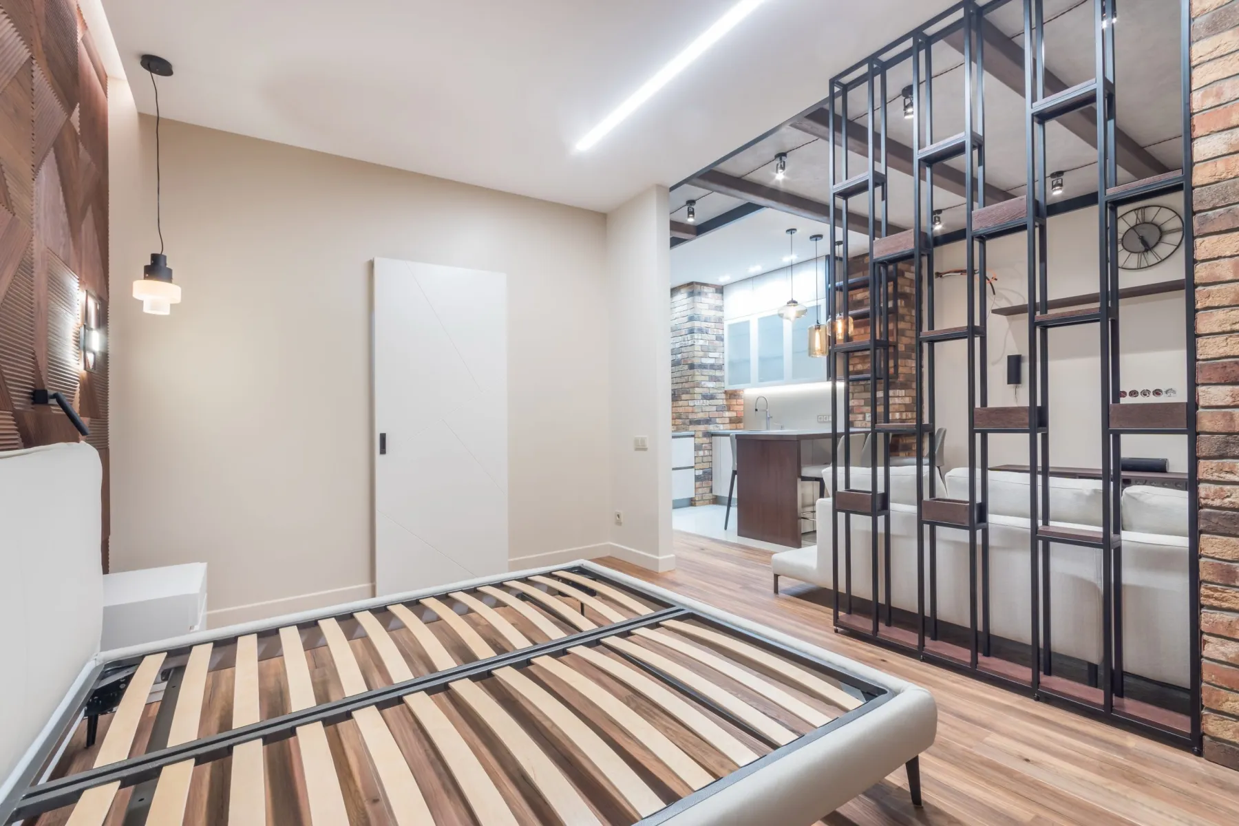 Demountable office partition system in Dubai