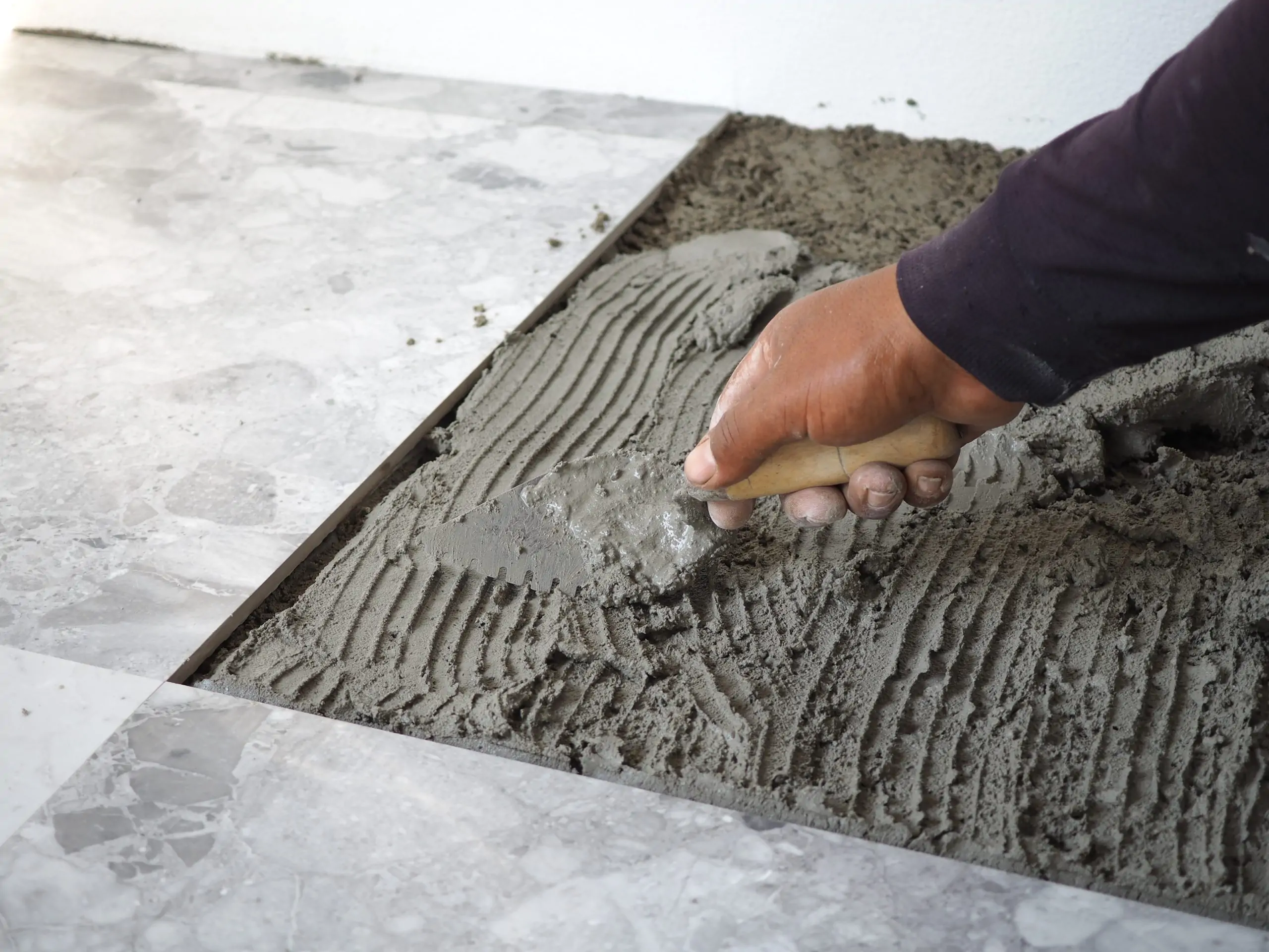 Stone and tile flooring transition in Dubai