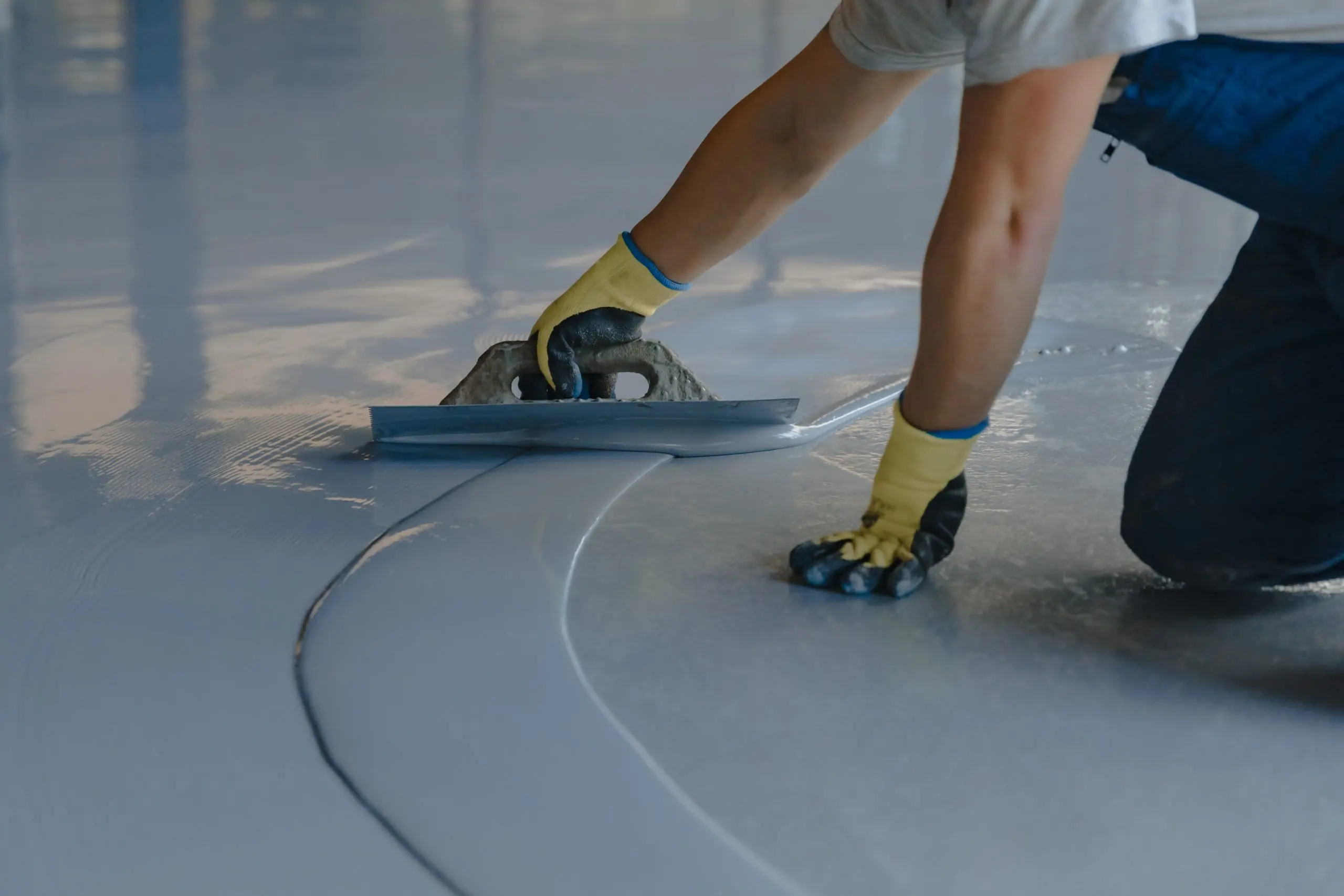 Choosing flooring for a Dubai home by Abdulla Carpentry EST