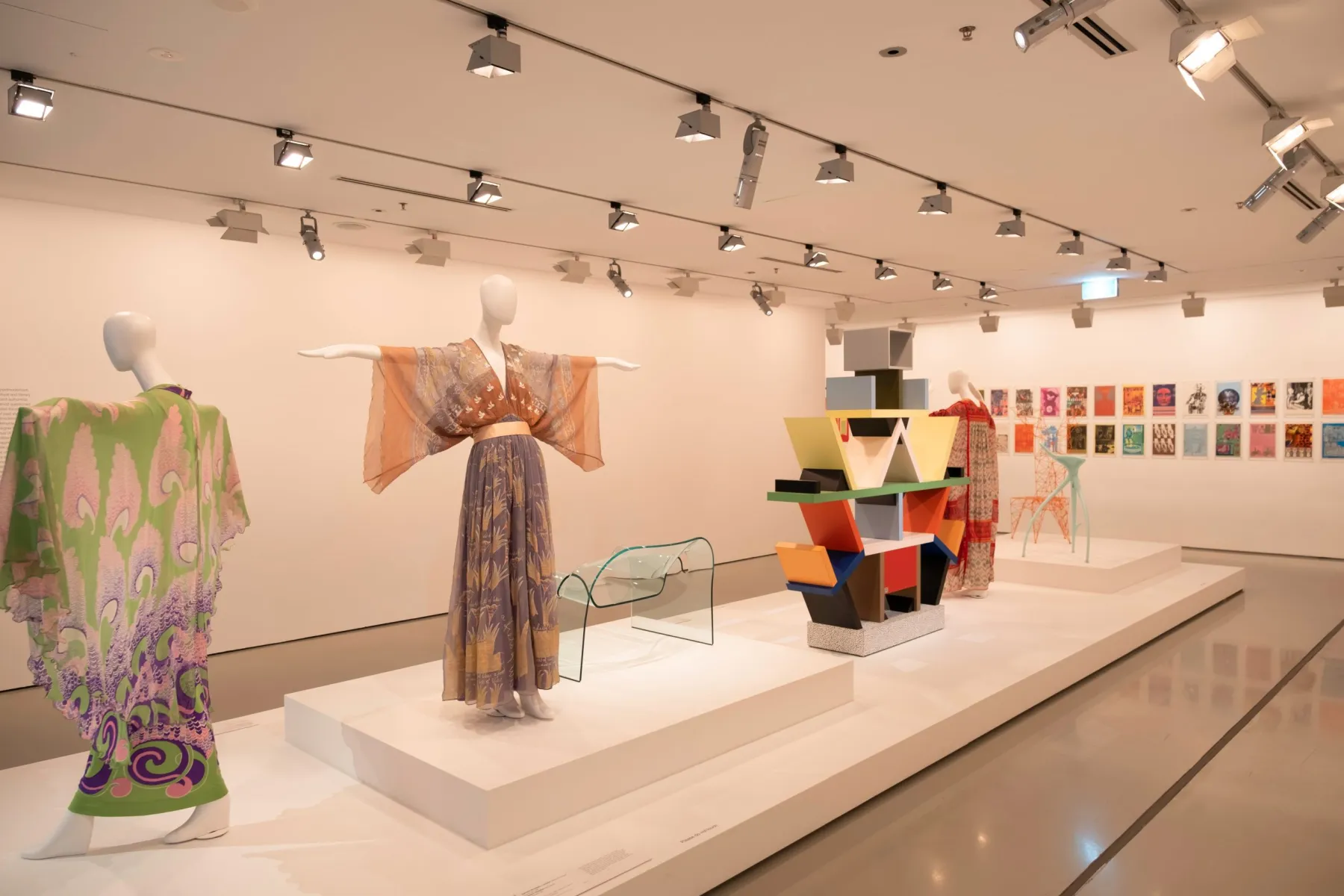 Game room lighting and seating in Dubai