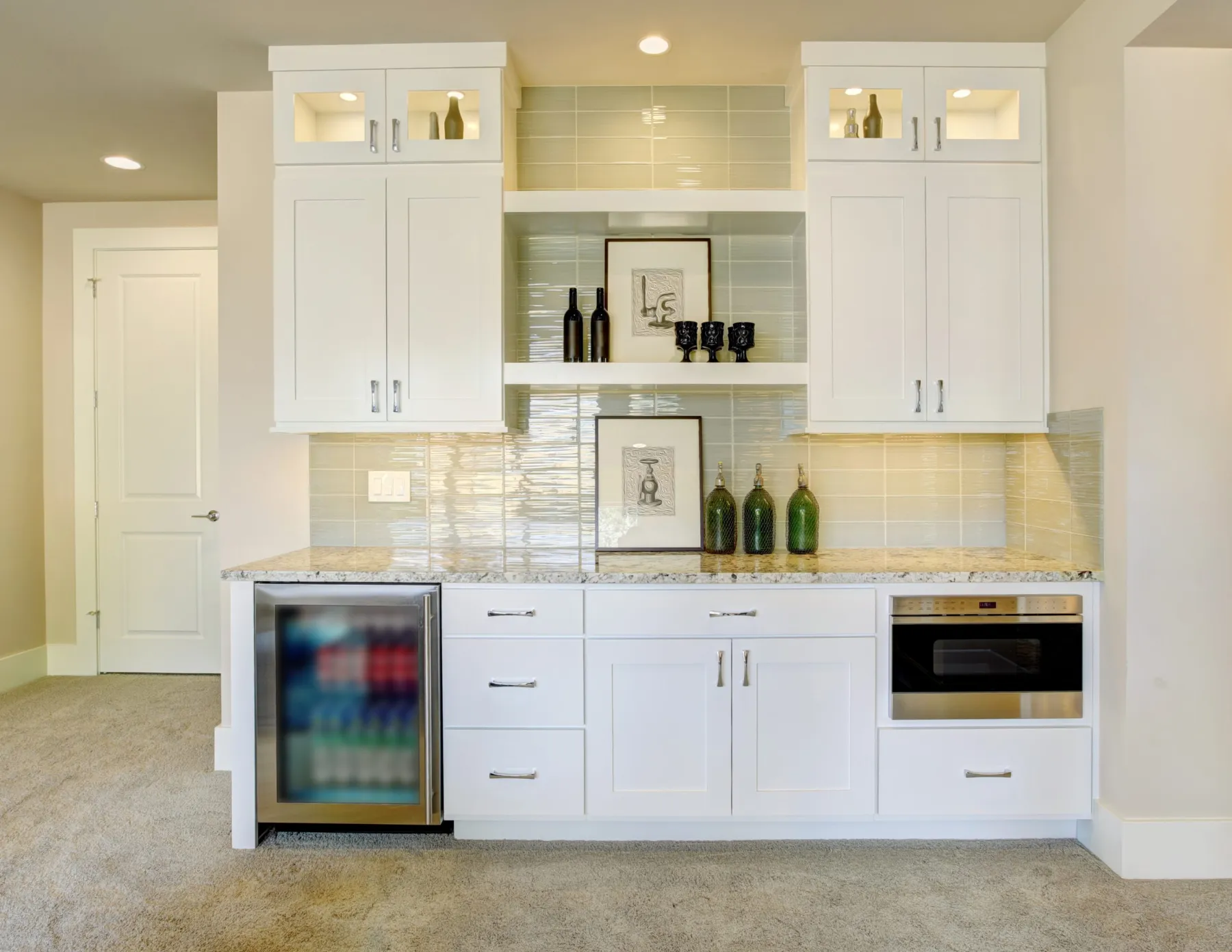 Assessing kitchen doors for vinyl wrapping in Dubai