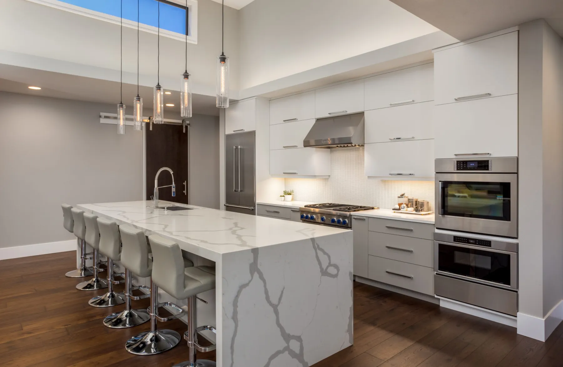 Gypsum ceiling in a Dubai kitchen