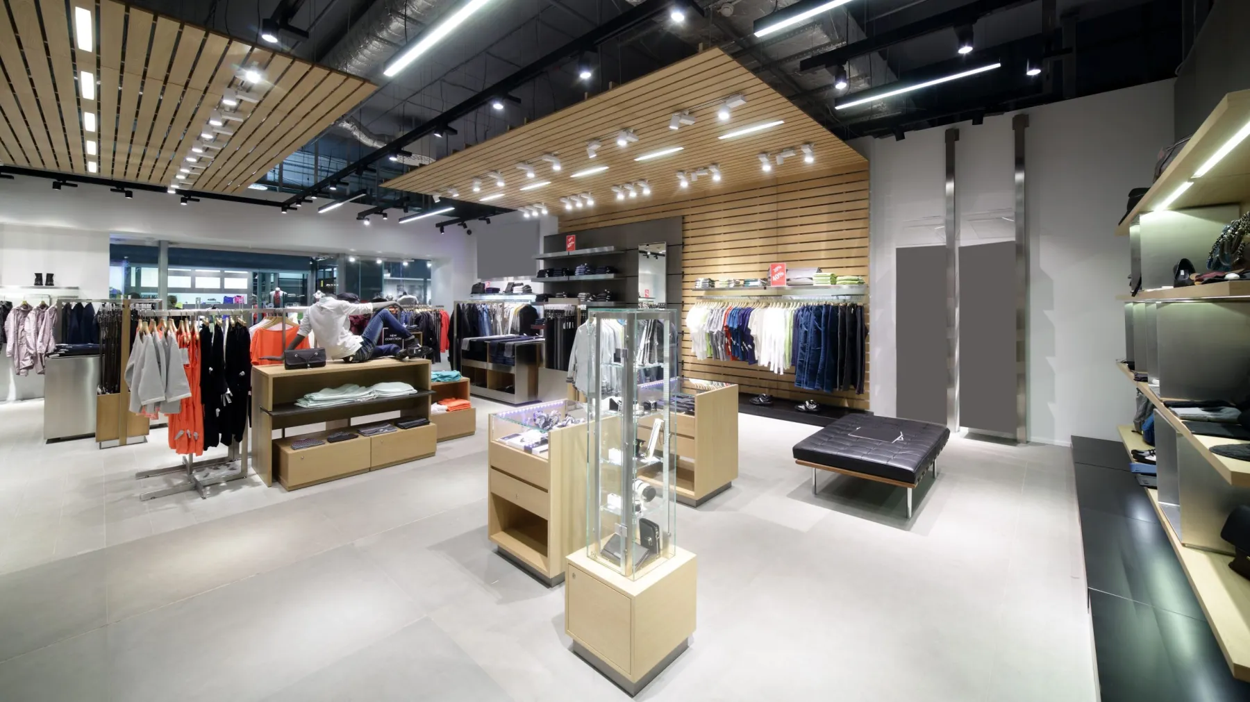 Retail shop fitting and display joinery