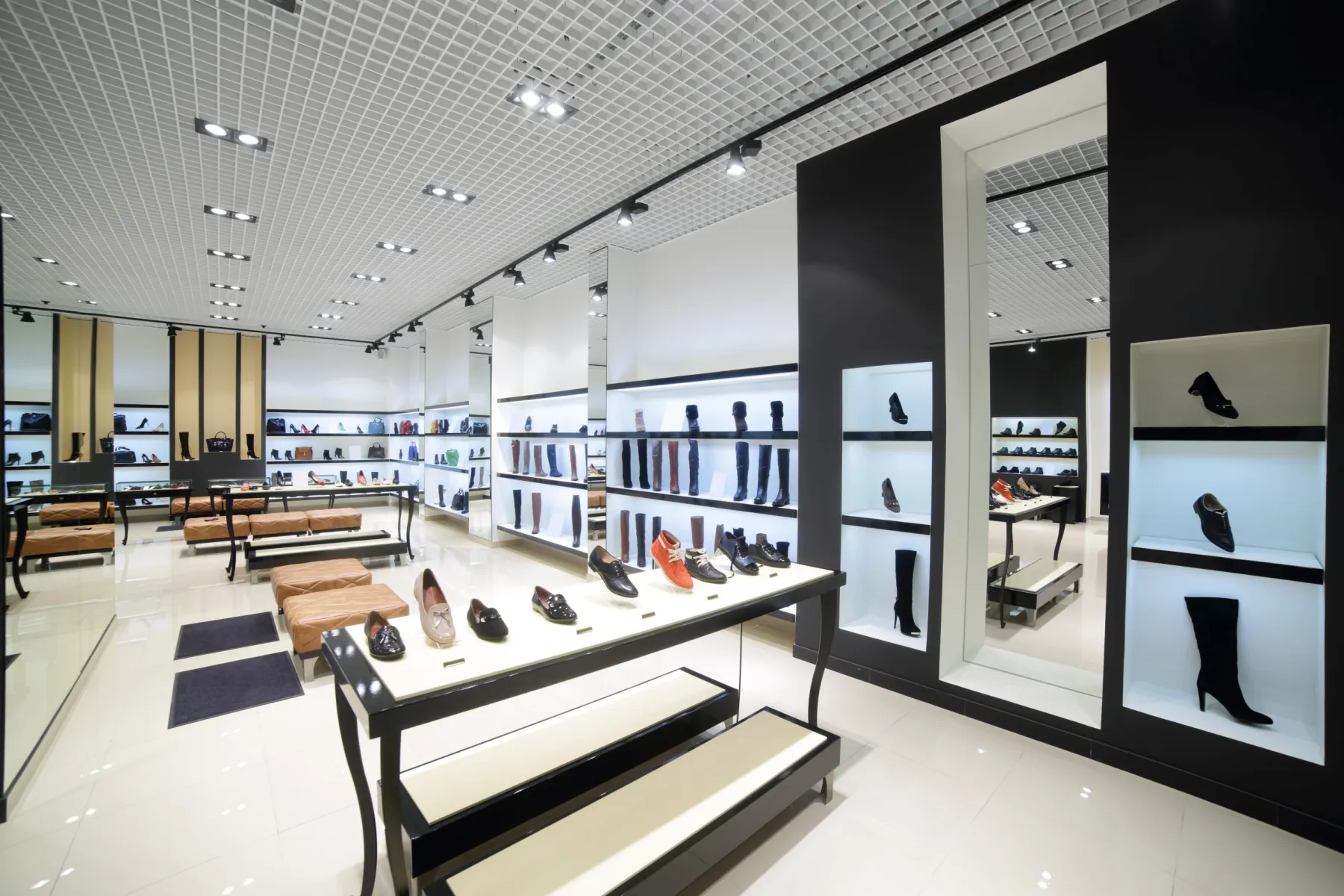 Shop fit-out in BurJuman Mall Dubai